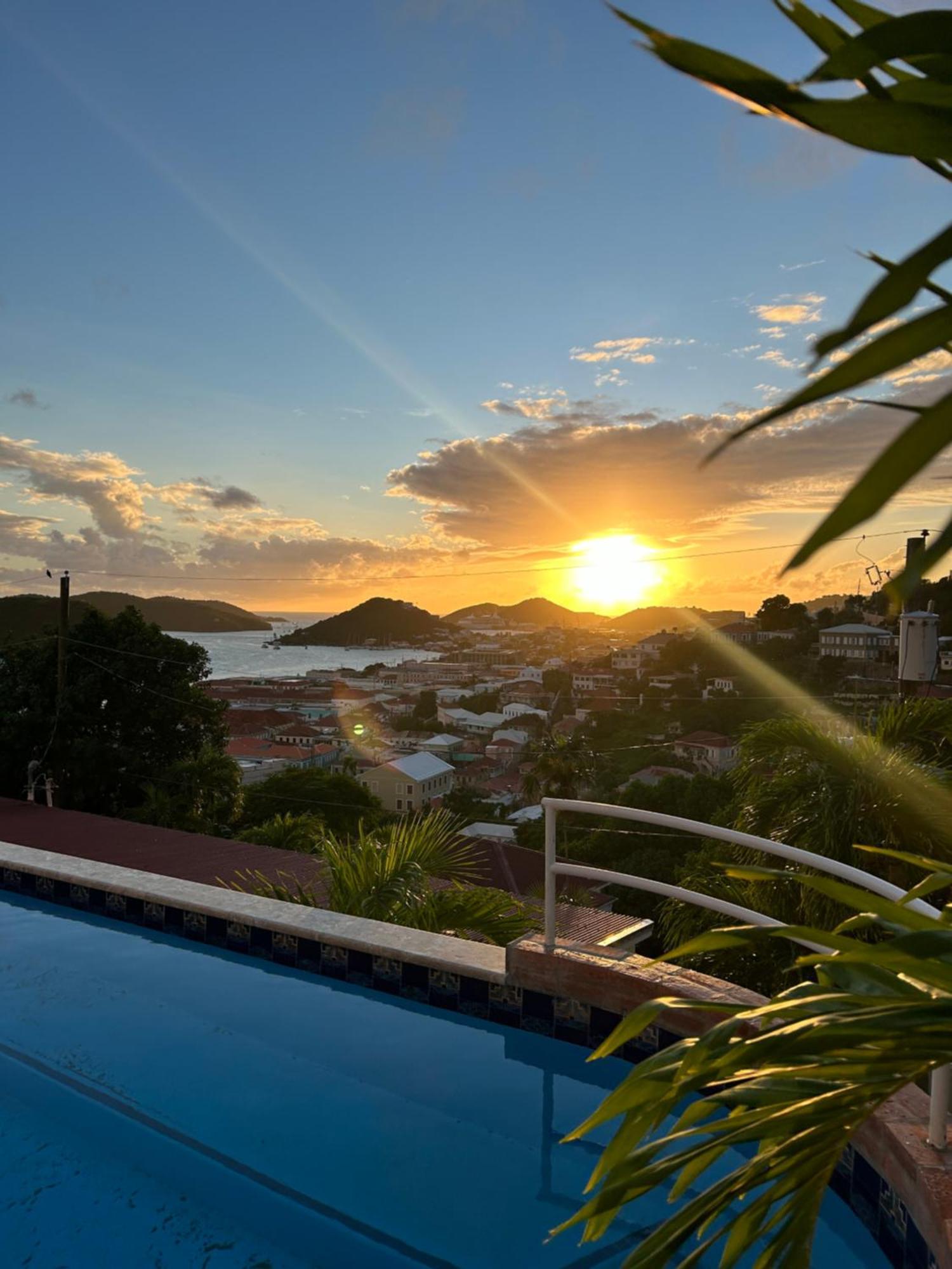 The Mary Anne Boutique Hotel Usvi Charlotte Amalie Exterior photo