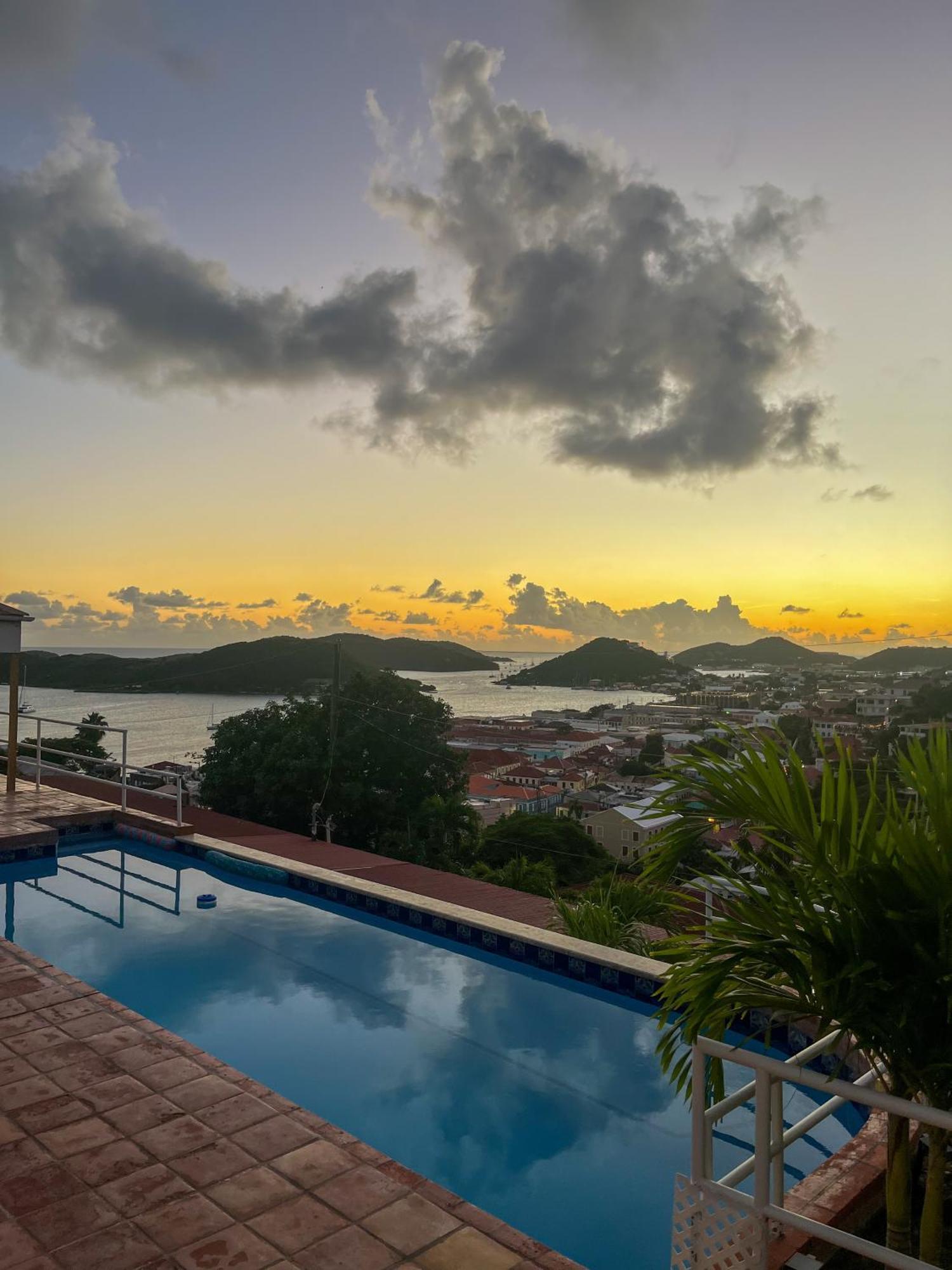 The Mary Anne Boutique Hotel Usvi Charlotte Amalie Exterior photo